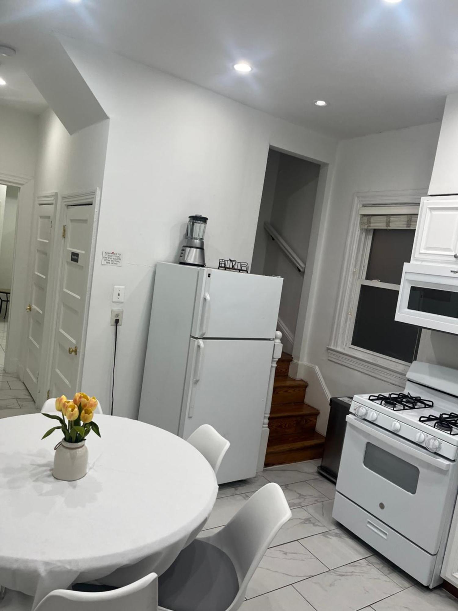 Apartamento Large Duplex 2bdrm 1den-metro Washington